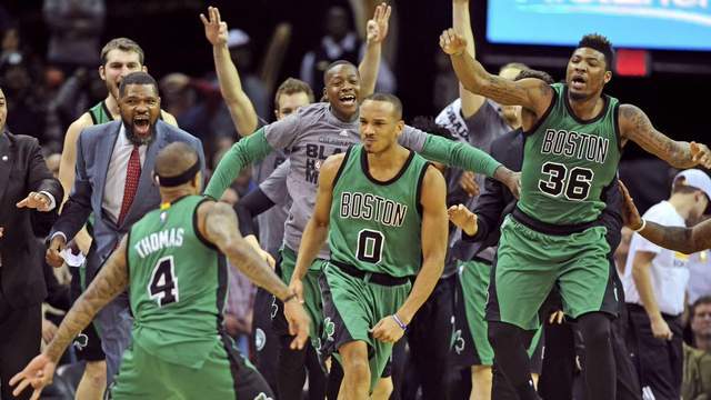  加兰关键球骑士绝杀尼克斯冲击东部前三